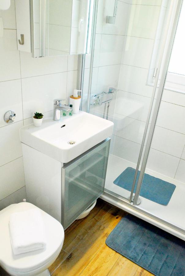 Beachfront Apartment Mala Tereza Σπλιτ Εξωτερικό φωτογραφία